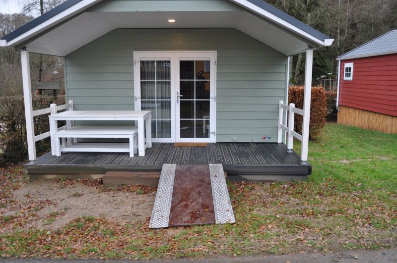 chalet accessible