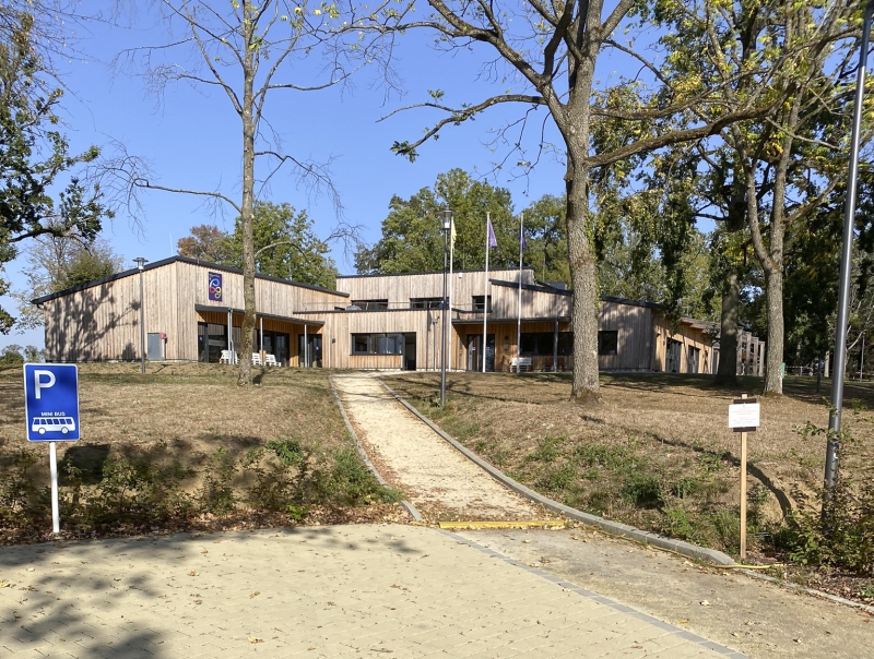 Außenansicht des Pfadfinderzentrums