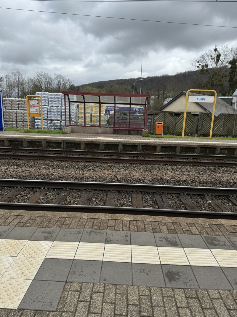 Train station Rood Syre